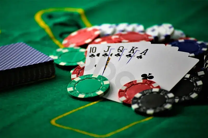 Emu poker game